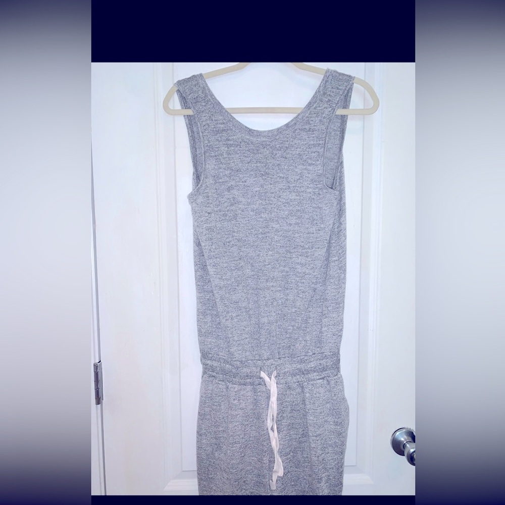 ONE PEICE ROMPER - NO SLEEVE - GRAY